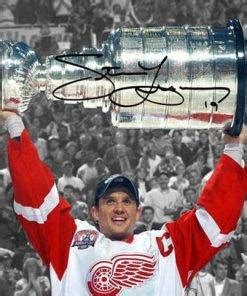 Steve Yzerman Detroit Red Wings Stanley Cup Winner Signed Photo ...