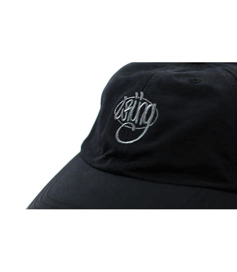 casquette Wrung noir logo 90 - OG 90 Curve black par Wrung : Headict