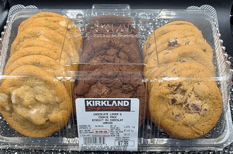 Costco Bakery Christmas Selection Mega Post! - Costcuisine