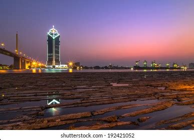 Bangkok Mar 1 Kasikorn Bank Headquarter Stock Photo (Edit Now) 192421052