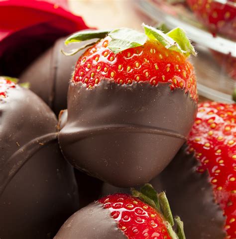 Chocolate-Covered Strawberries - BigOven