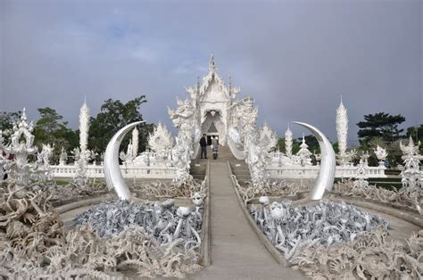 A Tapestry of Pictures: Wat Rong Khun - White Palace/Temple - Chiang Rai, Thailand