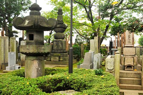 Yanaka cemetery 2 - Tokyo by wildplaces on DeviantArt