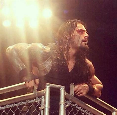 Roman Reigns Suffers Injury In Botched Spot? (PIC) | Wrestlingfigs.com ...