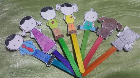 Stick puppets | Mom diy, Puppets, Snoopy