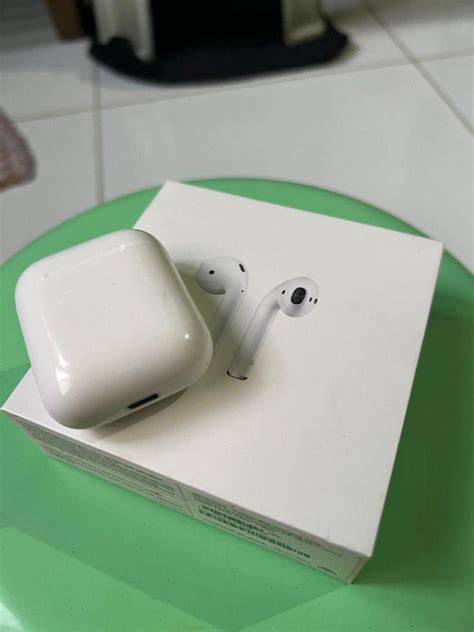 Apple Airpods 1st Generation, Audio, Earphones on Carousell