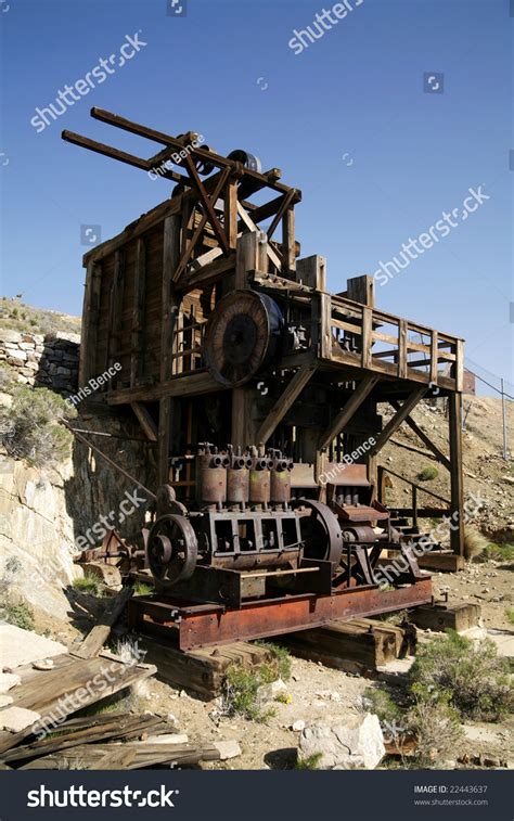 Abandoned Gold Mine California Desert Stock Photo 22443637 - Shutterstock