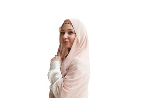 Free PSD | Portrait of woman wearing hijab