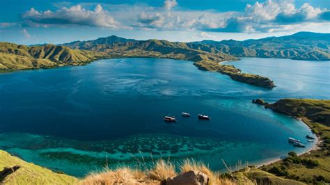 6 Interesting Facts About Padar Island Labuan Bajo | Authentic ...