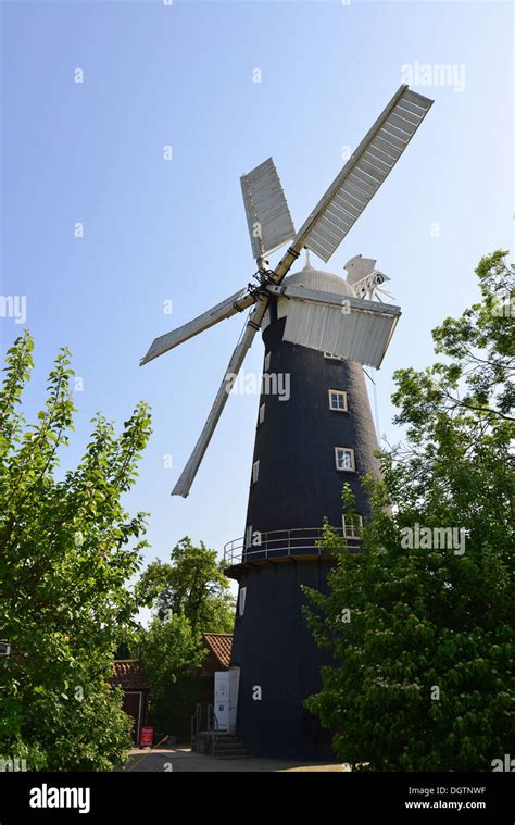 Alford lincolnshire windmill hi-res stock photography and images - Alamy