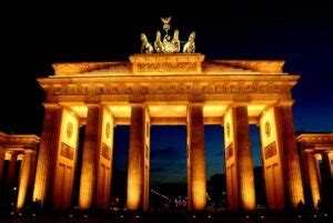 Best 3 Things to See in Brandenburg Gate Berlin