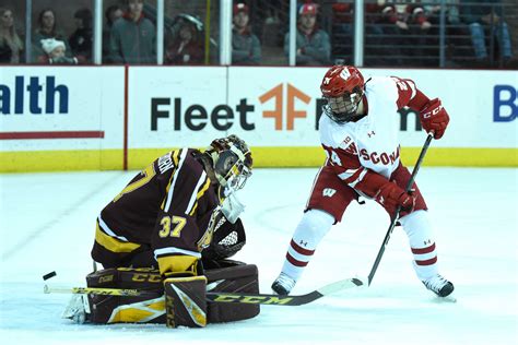 Men’s Hockey: Badgers shutout by Gophers in weekend series – The Badger ...