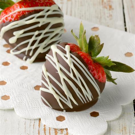 Chocolate-Covered Strawberries Recipe: How to Make It