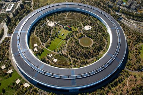 Inside The $5 Billion Apple Headquarters