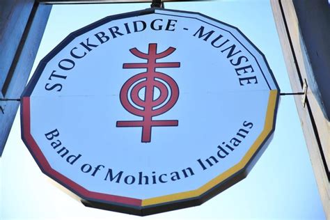 Stockbridge-Munsee Community - Band of Mohican Indians (website ...