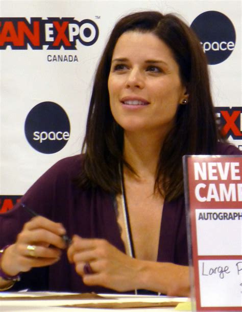 Neve Campbell - Wikipedia