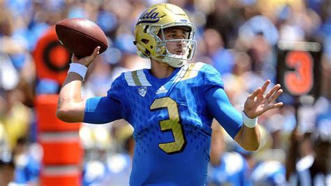 090515-CFB-UCLA-quarterback-Josh-Rosen-throws-MM-PI.vresize.1200.675.high.55 - Daily Snark