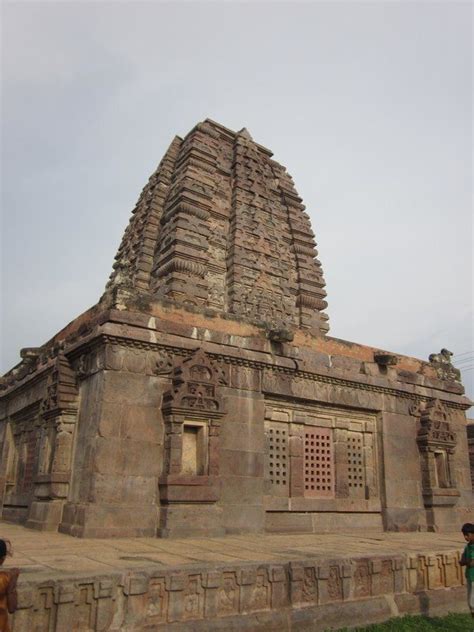 Vira Brahma Temple, Alampur - Timings, History, Best time to visit