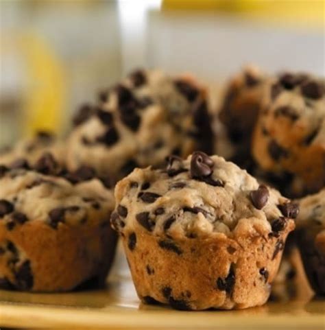 Banana Chocolate Chip Mini Muffins | Diabetic Recipe - Diabetic Gourmet ...