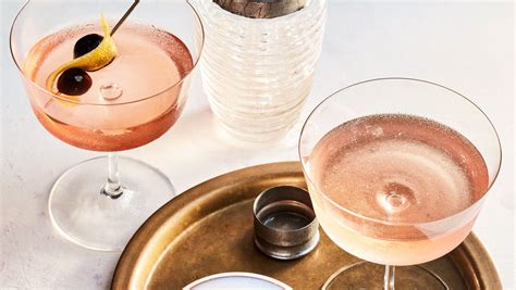 Shake Up These Pink Gin Martinis Next Time You Need a Special Cocktail | Recipe | Pink gin, New ...