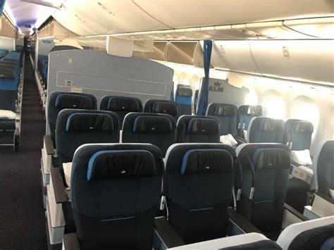 Inside look at KLM airlines' Premium Comfort cabin experience