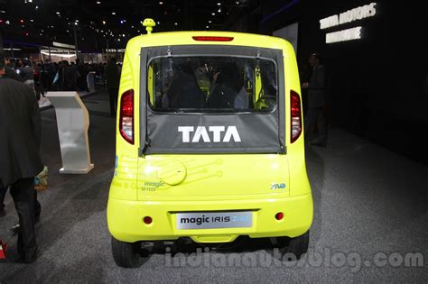 Tata Iris Magic Ziva rear at Auto Expo 2016