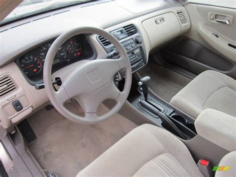 2000 Honda accord coupe seats