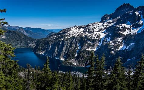 5 Amazing Hikes in the Alpine Lakes Wilderness - Outdoor Project