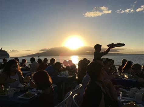 Lahaina Cruise Company - Maui Princess Sunset Dinner Cruise (HI): Top ...