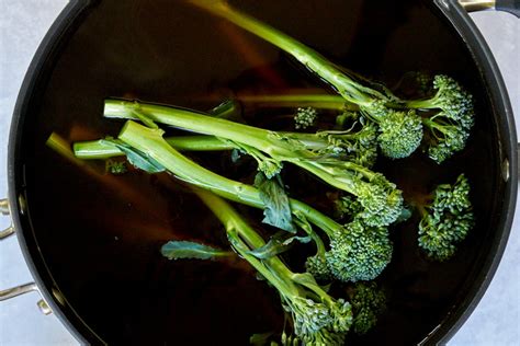 How To Cook Sweet Baby Broccoli - Recipes.net