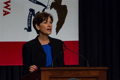 Kim Reynolds Sworn In as Iowa's 43rd Governor | Iowa Public Radio