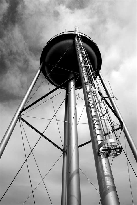 Water Tower Free Stock Photo - Public Domain Pictures