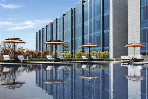 7 Best Hotels Near Bangalore Airport for All Budgets