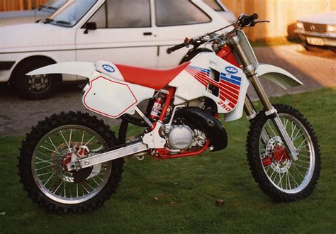 Review of KTM Enduro 250 TVC 1990: pictures, live photos & description KTM Enduro 250 TVC 1990 ...