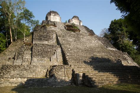 Excursión 3 sitios arqueológicos kohunlich, Dzibanche y Kinichna