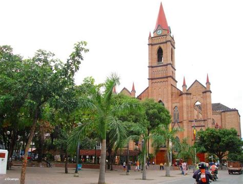 Neiva Huila Colombia: CATEDRAL DE NEIVA