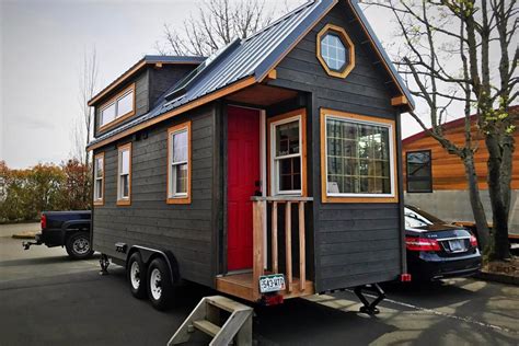 A luxury tiny house on wheels is full of big extras - Curbed Seattle