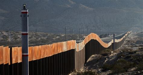 US Government Awards Contract for Another Chunk of the Border Wall To ...