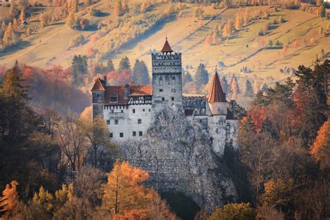 Day Trip to Dracula’s Castle- Small group tour - Eastern European