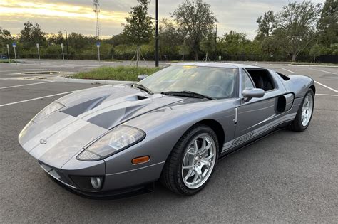 90-Mile 2006 Ford GT for sale on BaT Auctions - sold for $505,000 on December 16, 2022 (Lot ...