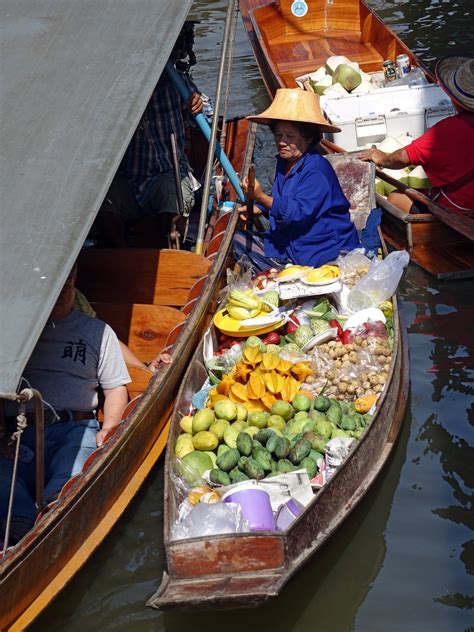 Free Images : water, outdoor, people, boat, city, river, travel, transportation, food, vendor ...