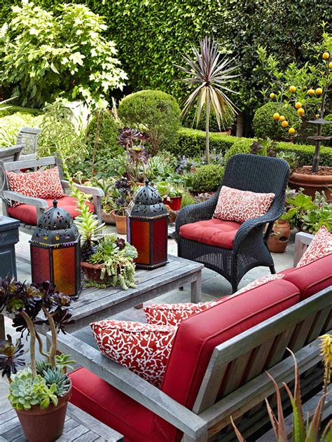 Charming Patio Design Tips for Beautiful Garden - Decor Units