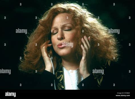 Bette midler beaches hi-res stock photography and images - Alamy