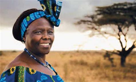 Biography of Wangari Maathai (Political Activist) - Wow Biography