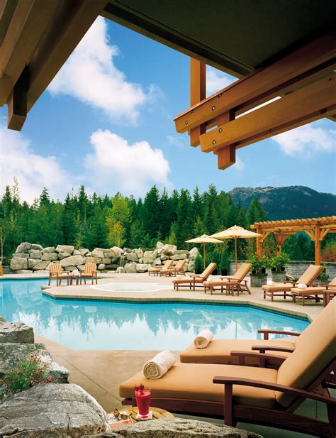 Four Seasons Whistler | Whistler Luxury Hotel