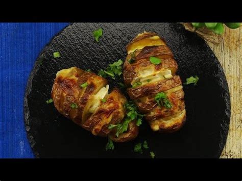 Potatoes raclette: a delicious idea ready in no-time! - YouTube