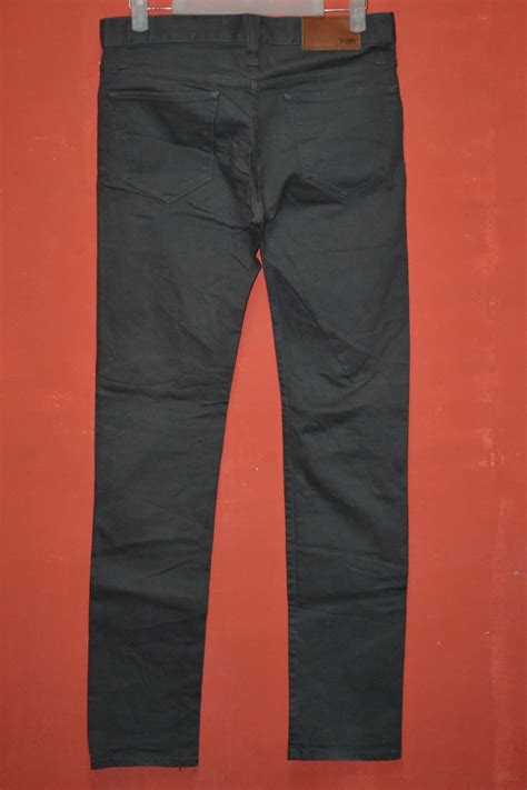 BundleClothing: Jeans UNIQLO Skinny Fit Tapered JAPAN MARI(SOLD)