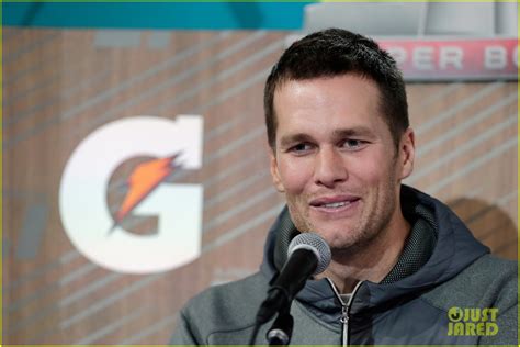 Tom Brady Becomes Emotional, Nearly Cries Talking About His Dad - Watch ...