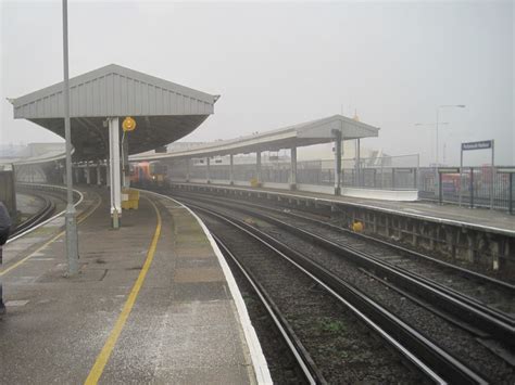 Portsmouth Harbour railway station,... © Nigel Thompson :: Geograph Britain and Ireland