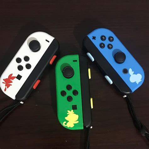 Customized Joycons with Sword and Shield starters : r/PokemonSwordAndShield